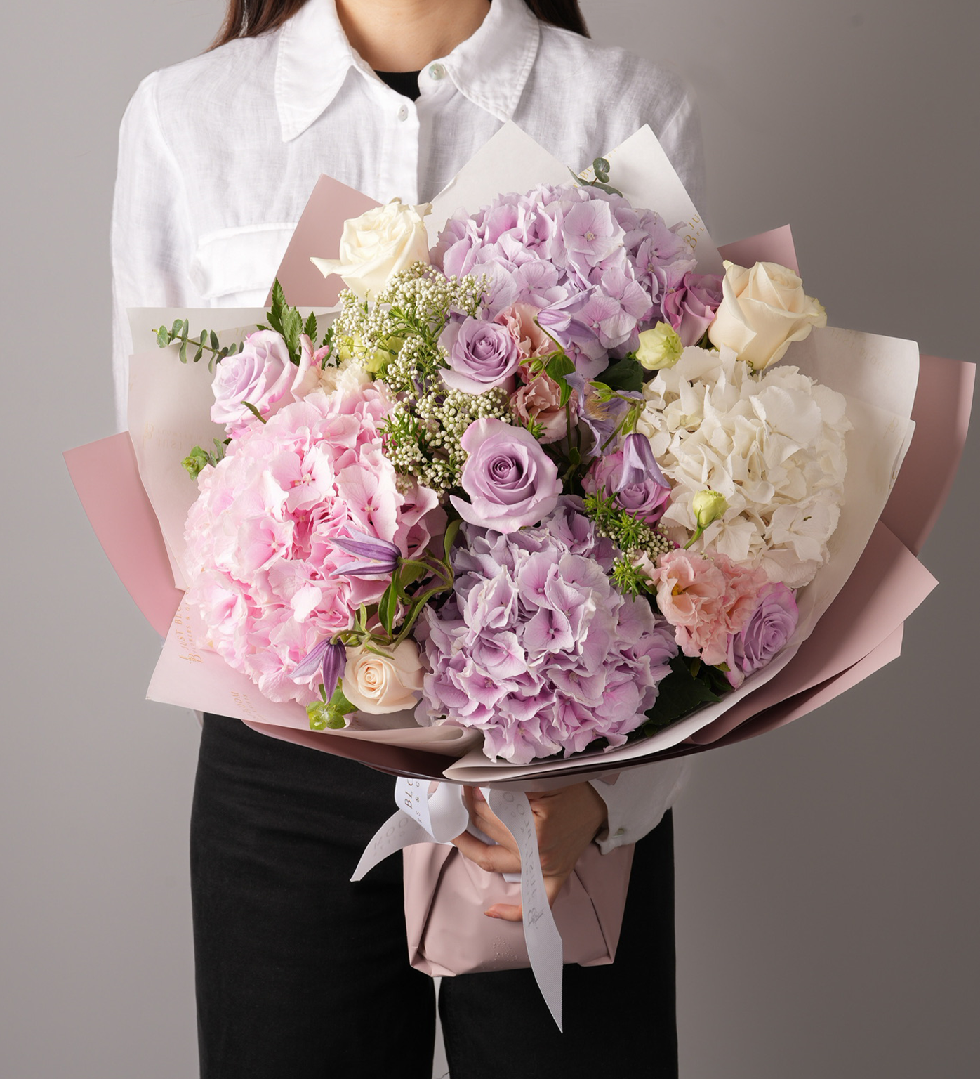 Just Bloom Exquisite Fresh Flower Bouquet - Premium Ecuadorian Roses, Dutch Hydrangeas, Dutch Eustomas, Dutch Clematis, and Dutch Rice Flowers in Pink and Purple